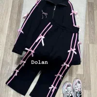 همکار خانم در تولیدی پوشاک