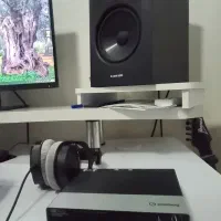 کارت صدای Steinberg UR242 همراه با کارتن و کابل