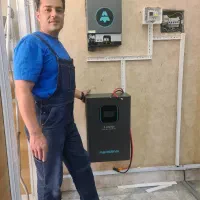 برق برقکارخدمات برق رفع اتصالی فیوز سیم کشی پمپ آب