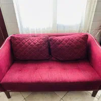 مبل سه نفره همراه با میز