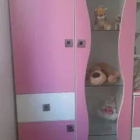 کمد‌‌تک بچگانه