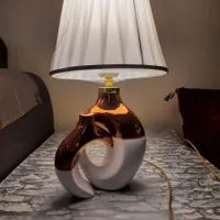آباژور رومیزی