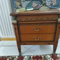 تخت دونفره چوبی اصل برنز کاری شده
