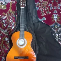 گیتار یاماها