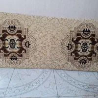 یک جفت پشتی دیواری