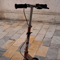 اسکوترپسرانه قرمز