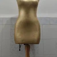 مانکن سوزن خور در حدنو سایز 48