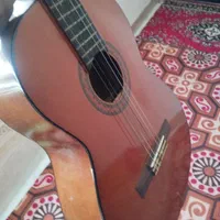 گیتار یاماها c40|گیتار، بیس، امپلیفایر|سنگدوین, |دیوار