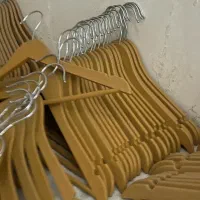 طرح چوب کار لباس هنگر سه کاره چوبکار اپلدار