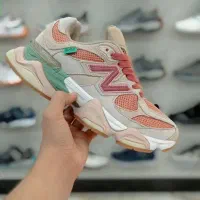 کفش|کیف، کفش، کمربند|بانه, |دیوار