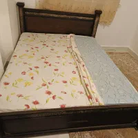 تخت دونفره وتشک