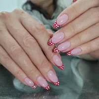 دستیار ناخن