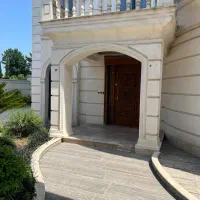 عمارت لوکس