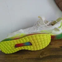 کتونی و کفش