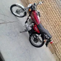 دو عددموتور مزائده تمیز در حد مقطوع مقطوع