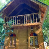 اجاره شبانه کلبه چوبی و سوئیت در فیروزکوه