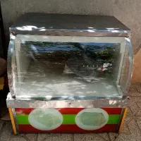 جا‌آجیلی ام‌دی‌اف و ویترین