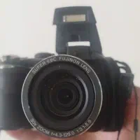 دوربین فوجی s4000|دوربین عکاسی و فیلمبرداری|شاهینشهر, شهرک گلدیس|دیوار