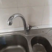 سینک و روشویی همراه شیر اهرمی