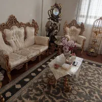 مبل سلطنتی همراه با عسلی