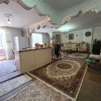 ۹۳متر /  درختی /جنوبی جنوبی