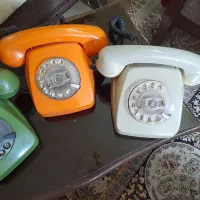 تلفن رنگی|کلکسیون اشیاء عتیقه|اصفهان, بهاران|دیوار