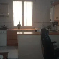 خدمتکار منزل