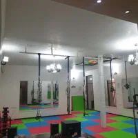 اجاره یک اتاق ناخن کار یا اتاق ماساژور داخل باشگاه|اجارهٔ دفتر کار، اتاق اداری، مطب|کرمان, |دیوار