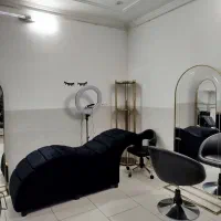 سالن زیبایی