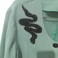 کت مجلسی|لباس|قم, امامزاده ابراهیم|دیوار