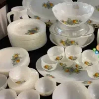 آکروپال گل میوه قدیمی فرانسه