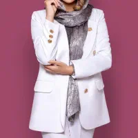 همکاری با مدل خانم برای ویدیو‌های اینستاگرام