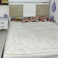 تخت خواب چراغ دار فقط یکم کفی تخت شکست تشک رویال