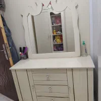 ارایشی میز کنسول