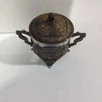 وسایل منزل بفروش می‌رسد