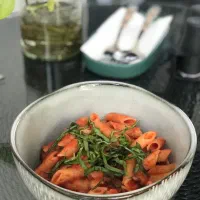 همکاری در بوفه باشگاه بدنسازی