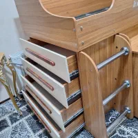 تخت ومیز تحریر  بهترین جنس شرکتی|تخت و سرویس خواب|ساوه, |دیوار