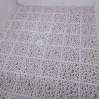 نصب کاشی بدنه وسرامیک کف به صورت چسبی ودوغابی|خدمات پیشه و مهارت|شاهین‌شهر, |دیوار