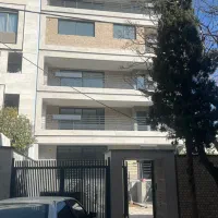 آپارتمان لوکس ۲۱۷ متری ۳ خوابه نوساز فول‌امکانات