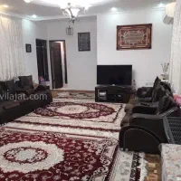 همخونه همخانه خانم نیازمندیم