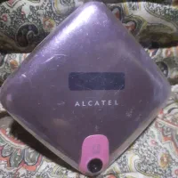 گوشی کلکسیونی آلکاتل مربعی شکل