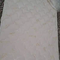 تشک طبی فنری تمیز و سالم