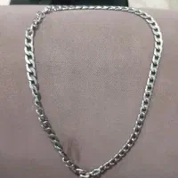 گردنبنده|جواهرات|بومهن, |دیوار