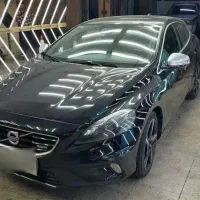 وولوو v40 مدل 2014 R-DESIGN PLUS مشکی بدون رنگ|خودرو سواری و وانت|تهران, ظفر|دیوار