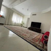۶۰متری دو خوابه بالای خ امام خمینی بر امام