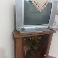 فروش تلوزیون و میز