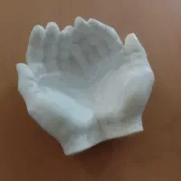 مجسمه دست (شکرگزاری)