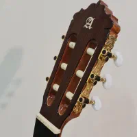 گیتار تمام چوب الحمبرا Alhambra 7fc|گیتار، بیس، امپلیفایر|تهران, حسینآباد|دیوار