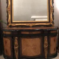 آینه و کنسول