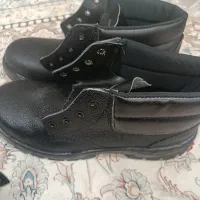 کفش ایمنی سایز 44